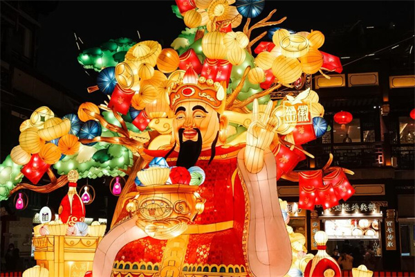 家中供奉的神灵在位吗？如何正确请神像，避免邪灵入侵！